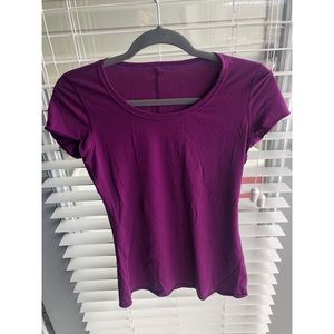 Lululemon Scoop Neck tee